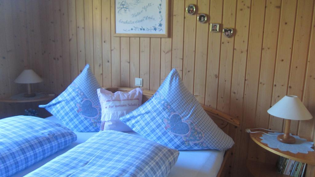 Ferienhaus Ulli Gansbach Zimmer foto